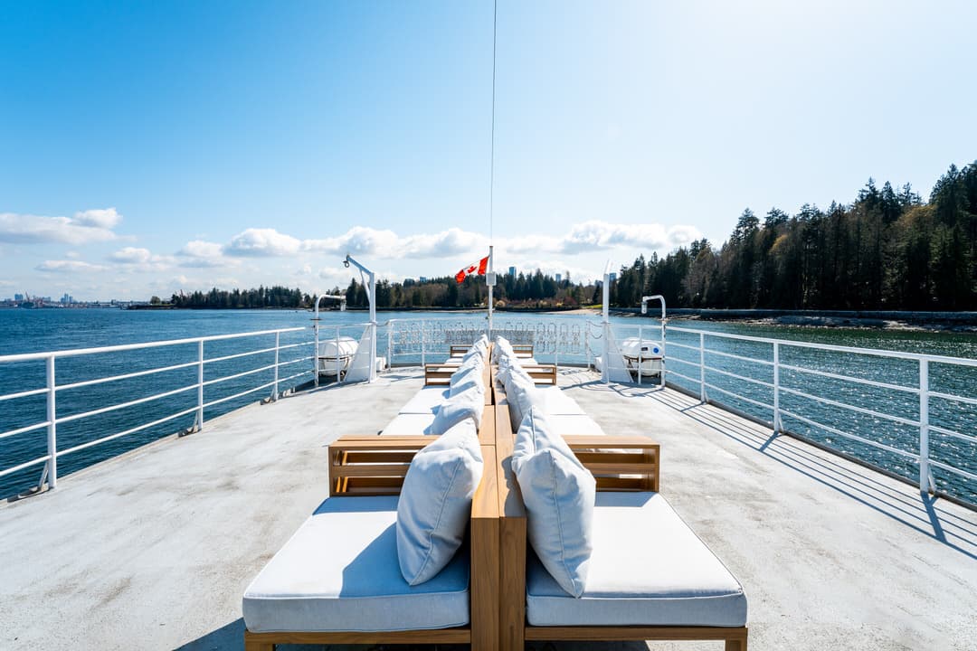 Dining on board Harbour Cruises